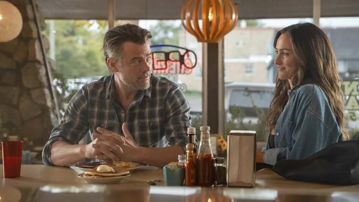 Entertainment Tonight: Josh Duhamel & Minka Kelly REACT to Finale, Share Season 3 Hopes